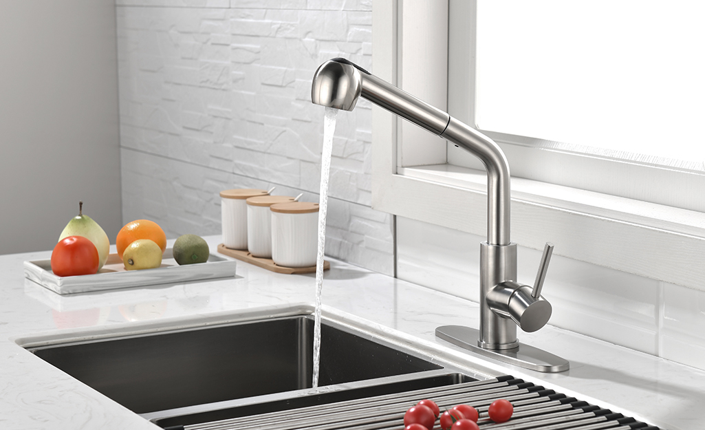 Best kitchen faucets, selecting the best kitchen faucet for your home is a crucial decision that can impact both