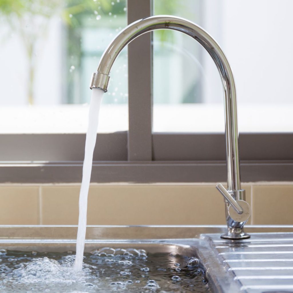 clean chrome faucets