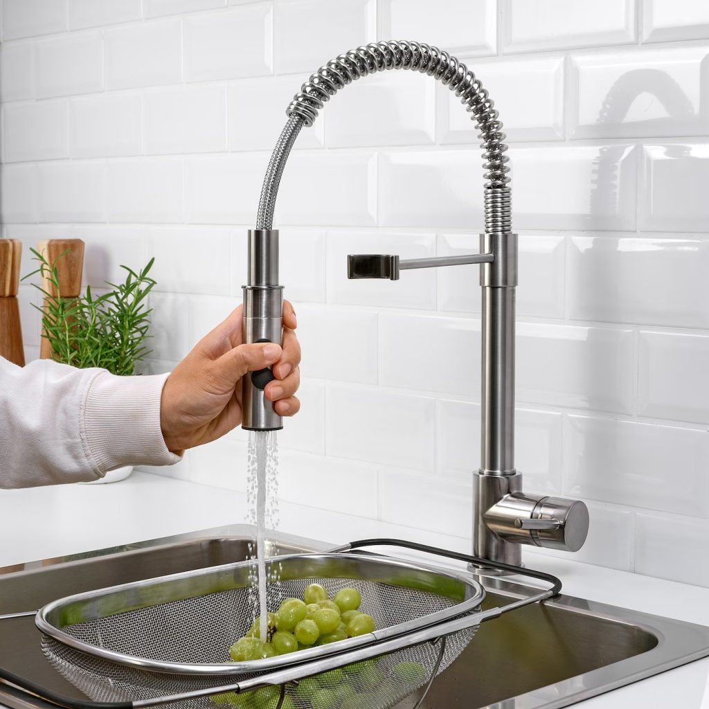 kitchen faucets standard size